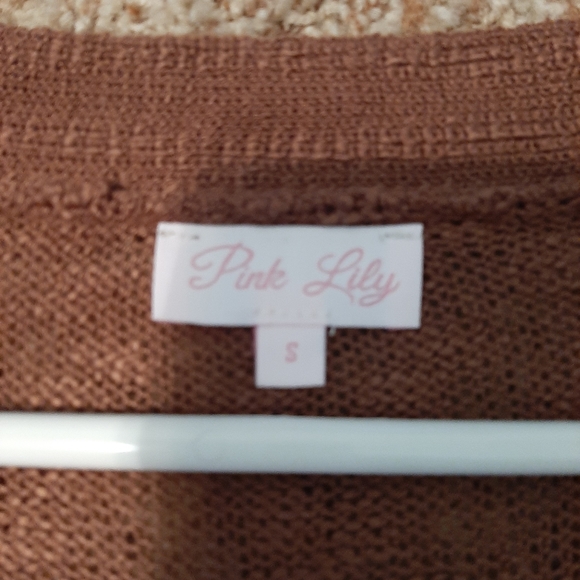 NWOT Button down duster - Picture 3 of 4